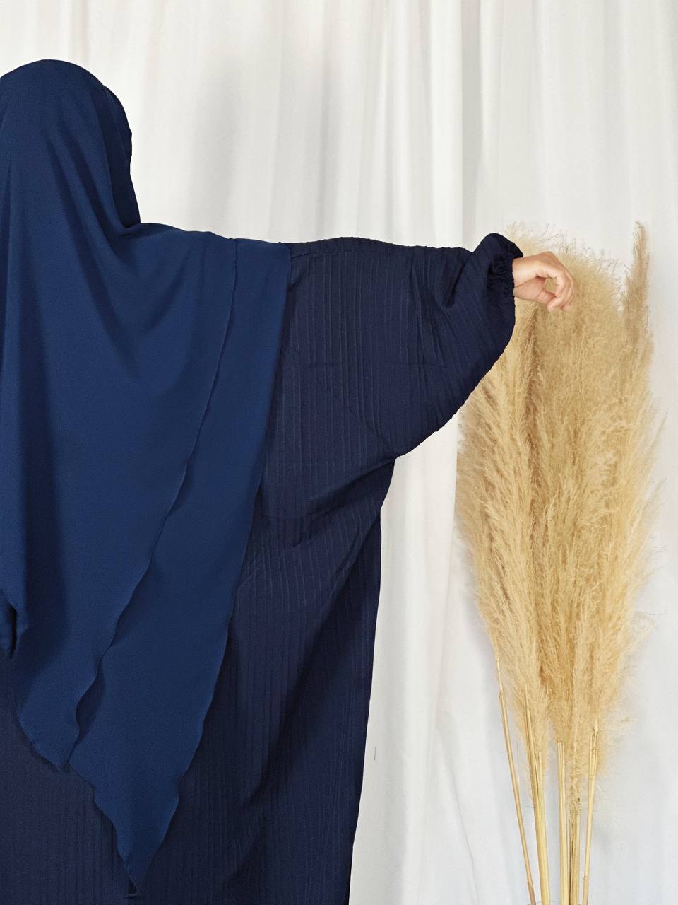Inara Abaya