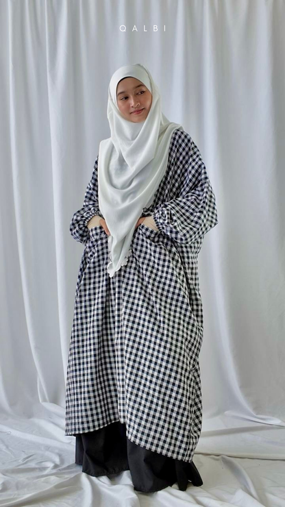 Wardah Monochrome Series