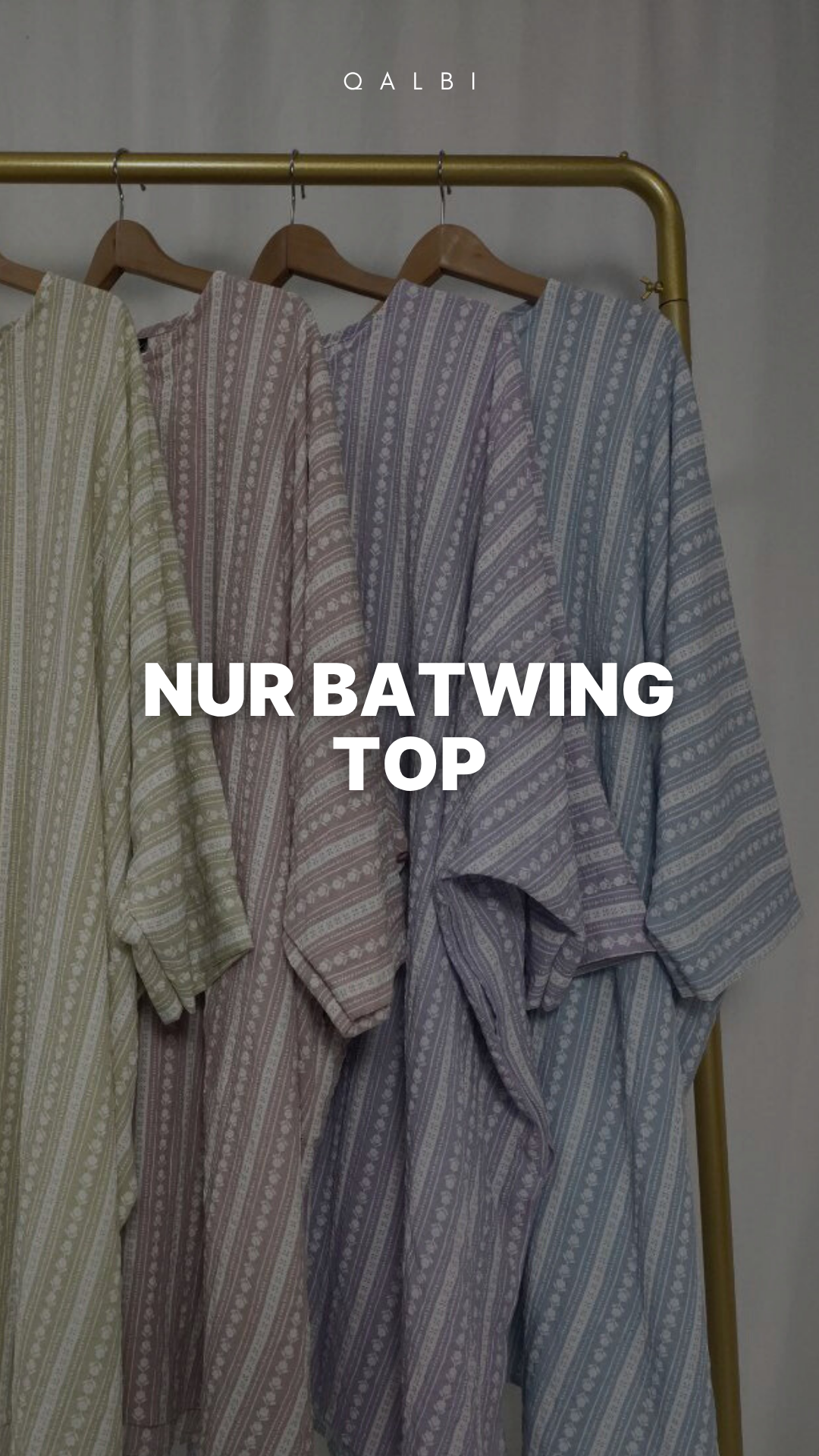 Nur Batwing Top
