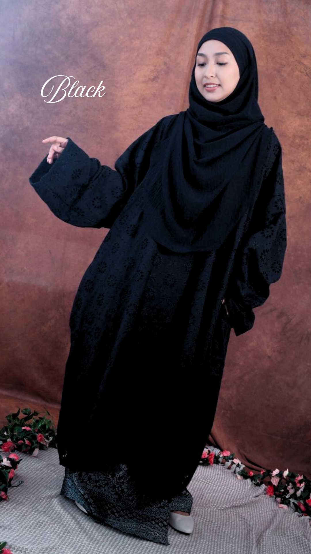 Ratna Kurung Songket