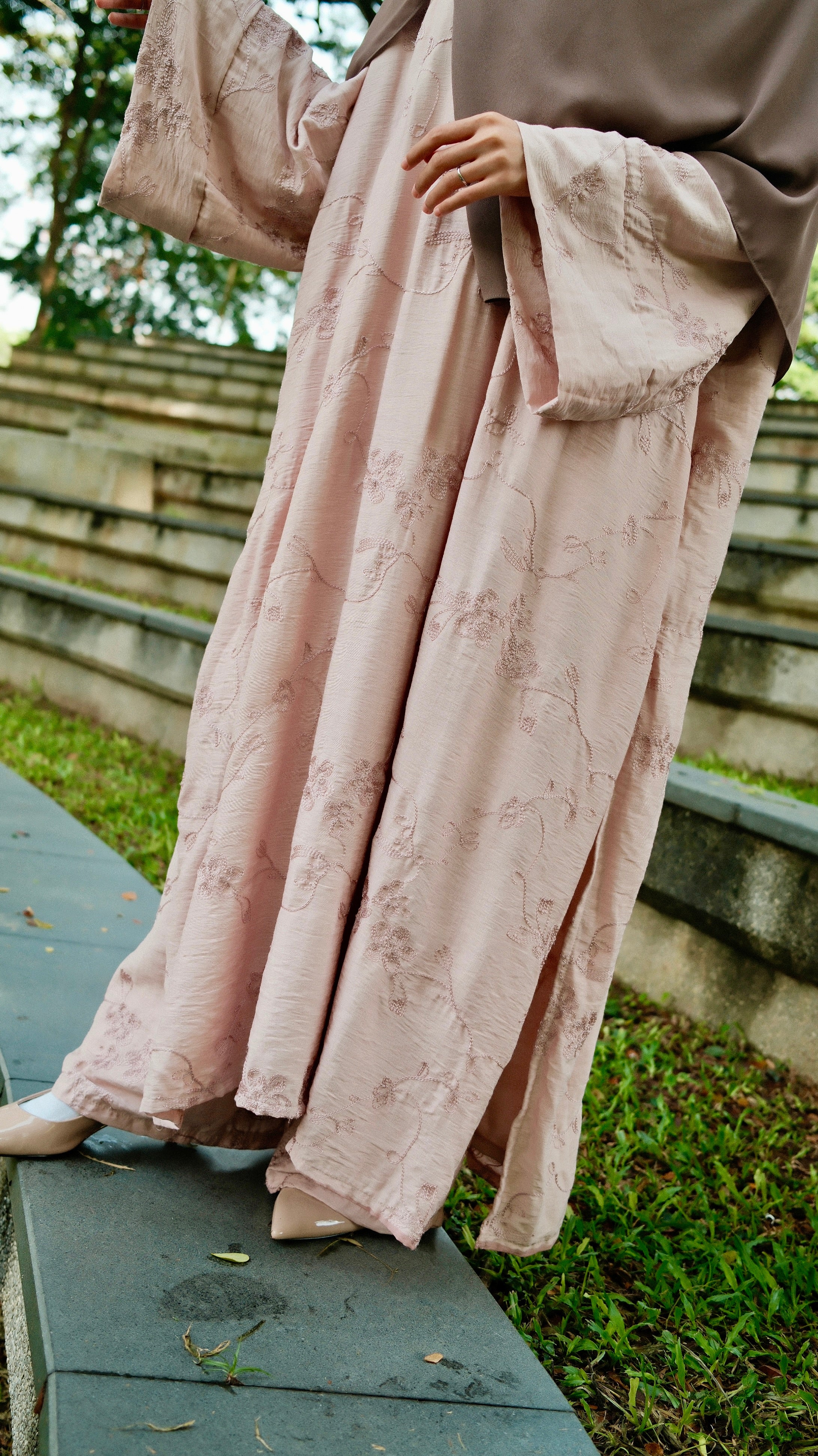 Embroidery Pant Set