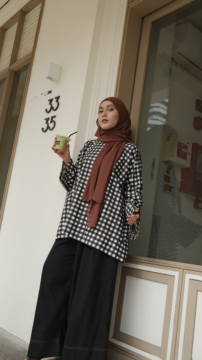 Yana Checkered Top