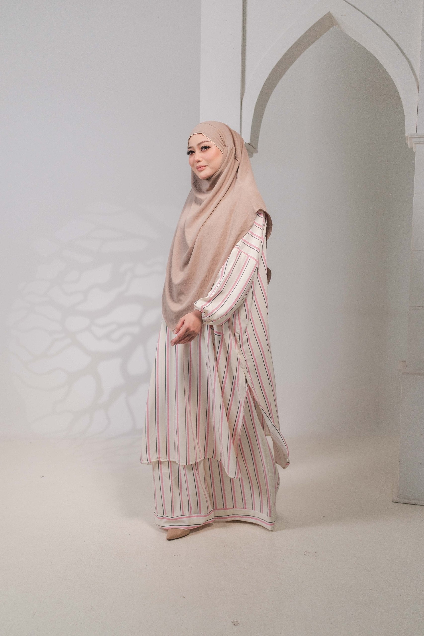 Stripes Pant Set Silk Lexus