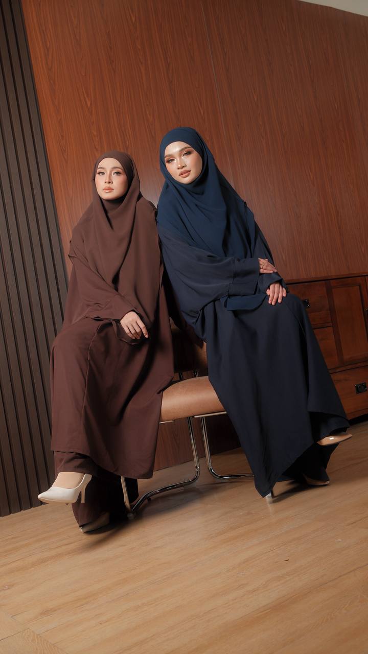 Nora Plain Silk Lexus Pant Set