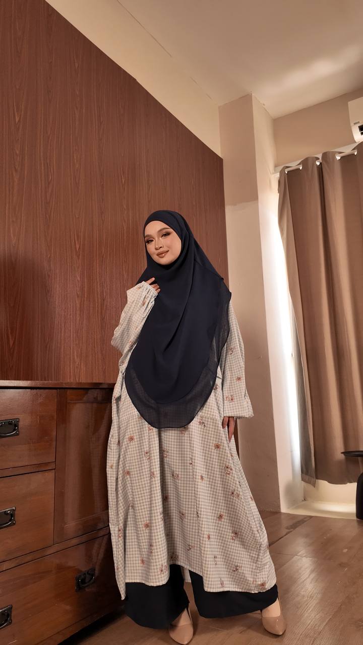 Wardah Kotak Silk Lexus