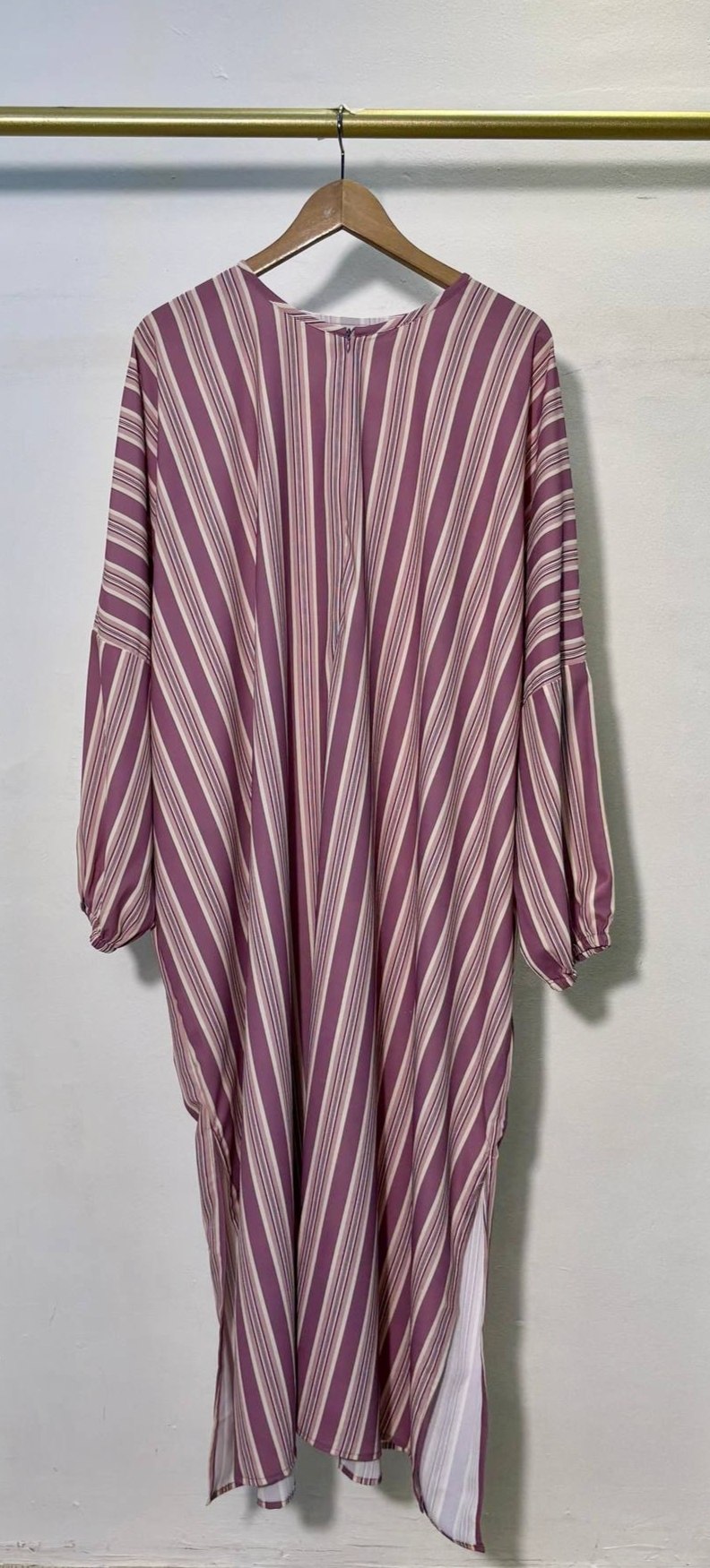 Rana Stripes