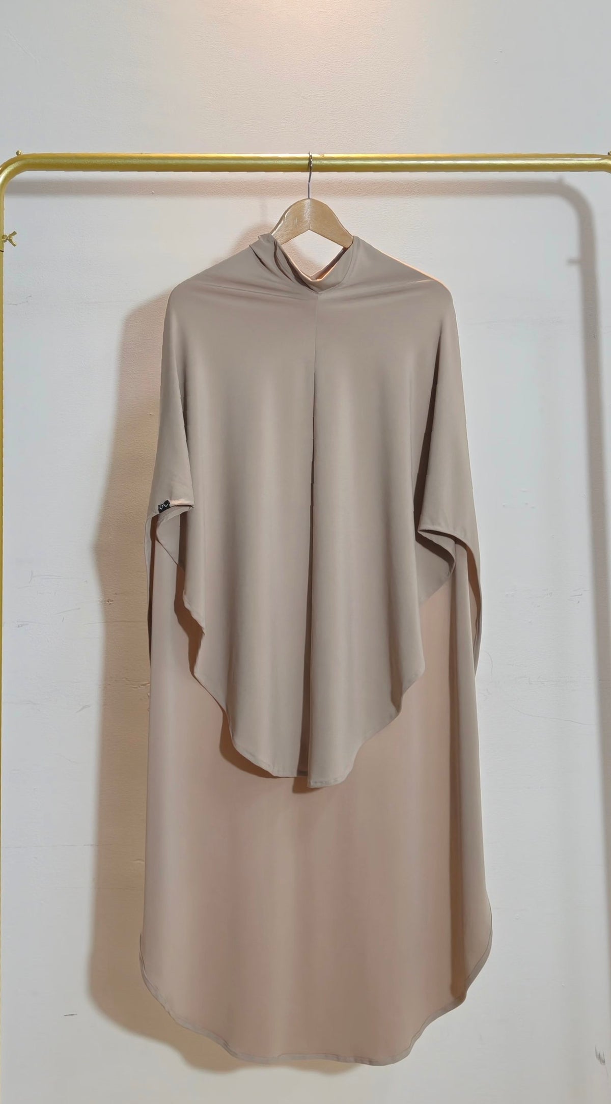 Sarung Khimar with Chin