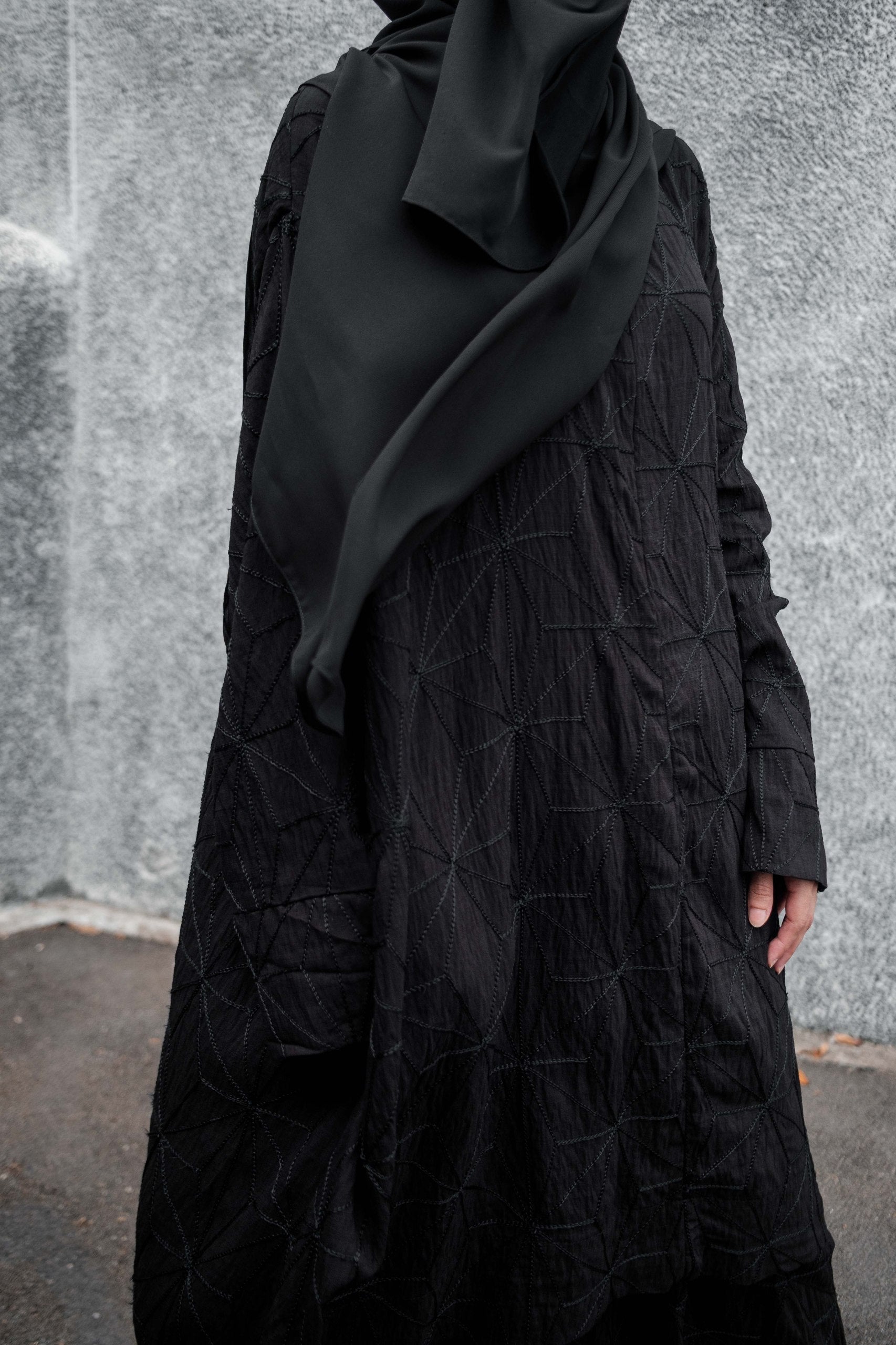 Anggun Embroidery Skirt Set