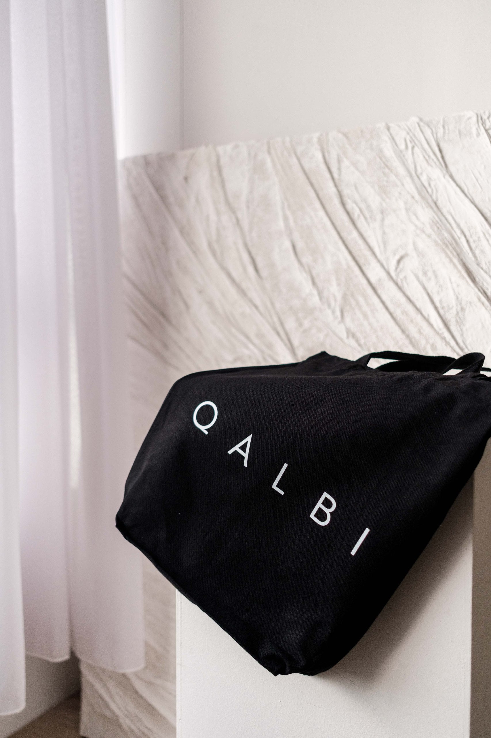 Qalbi Tote Bags