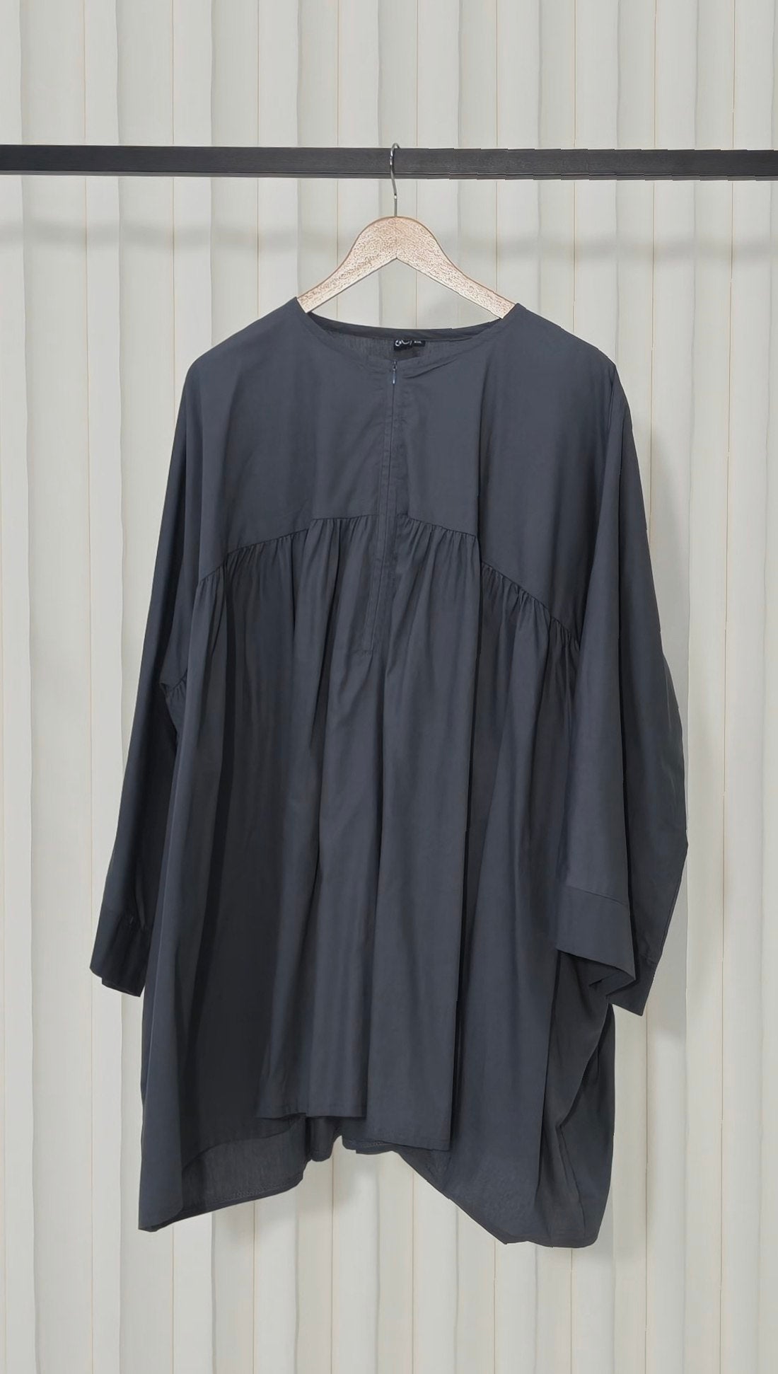 Lara Plain Top