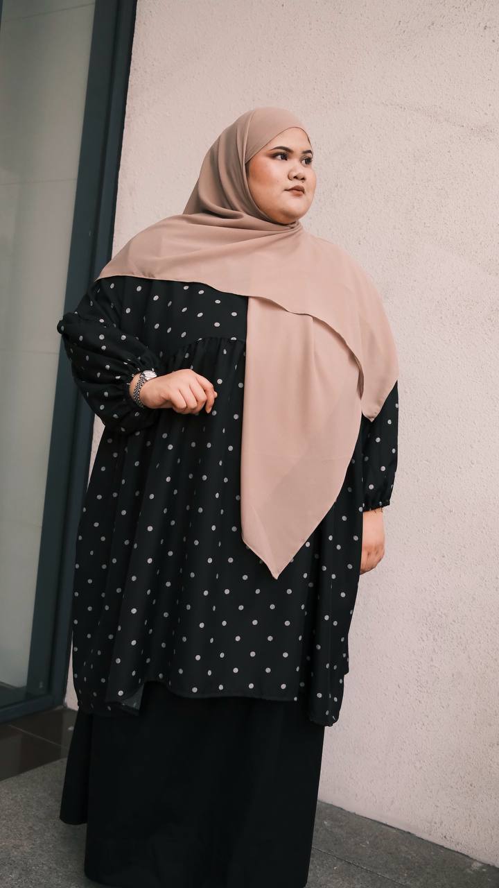Kawaii Semiwool Polka