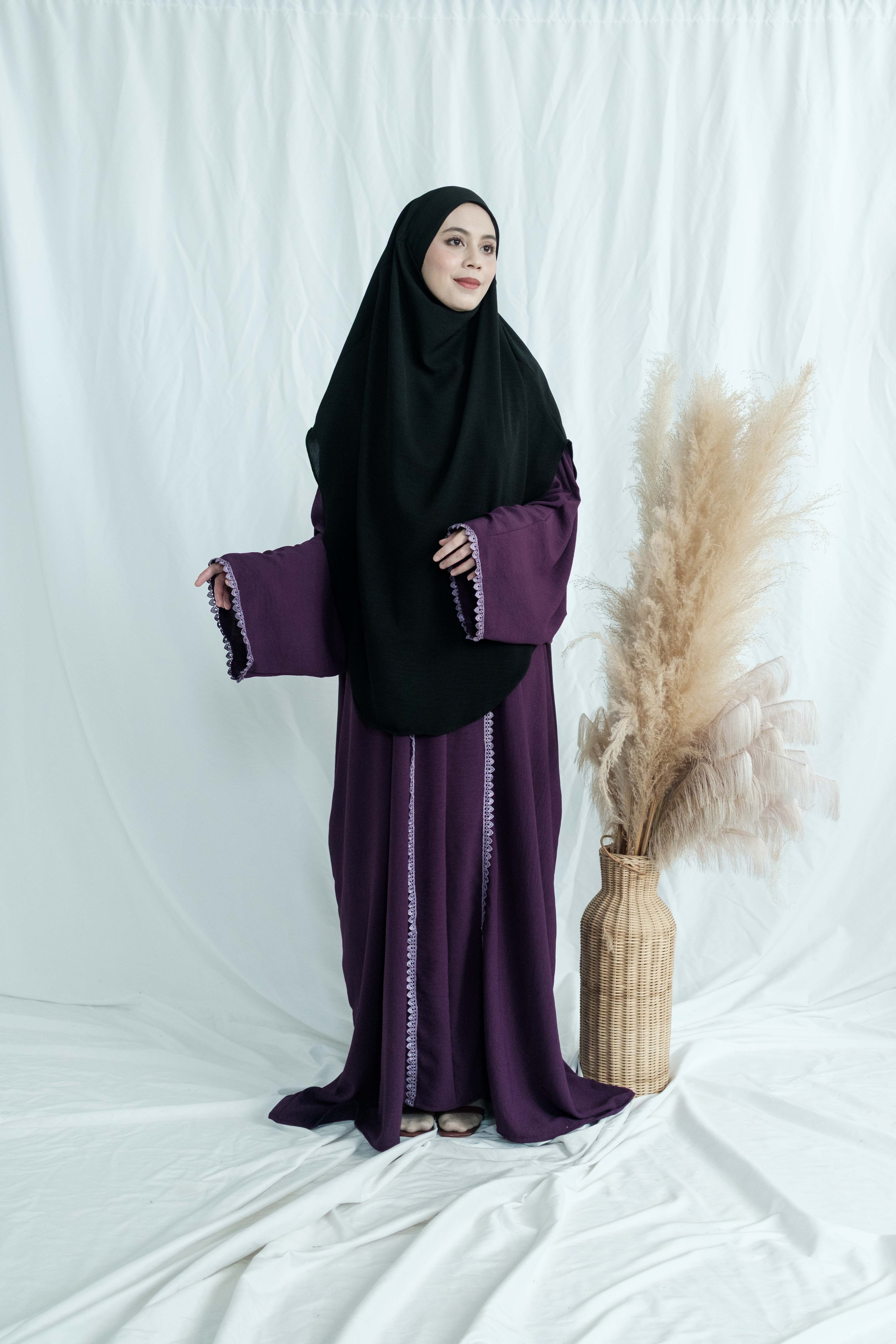 Dalia Lace Dress (Adult/Kids)
