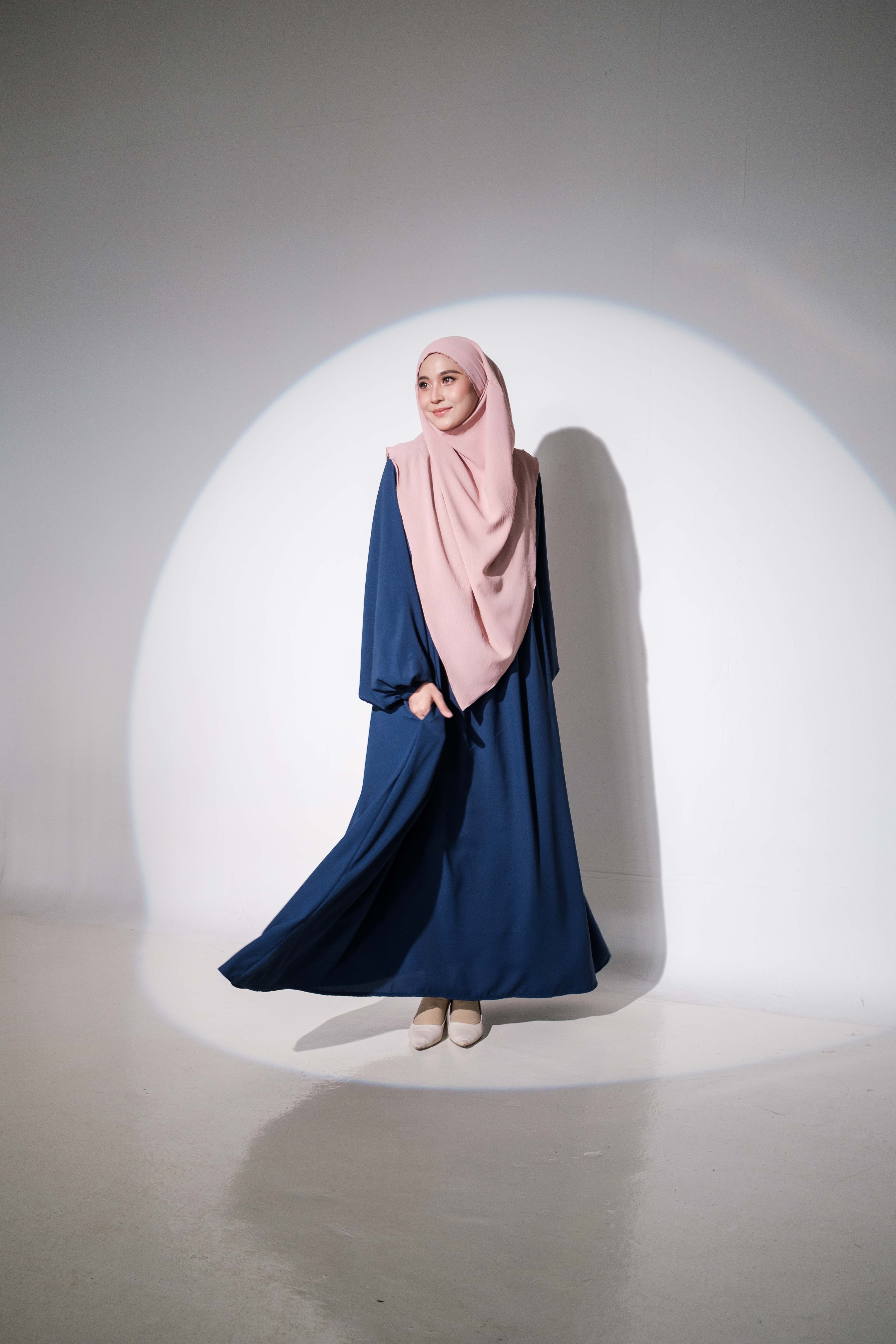 Nadya Dress
