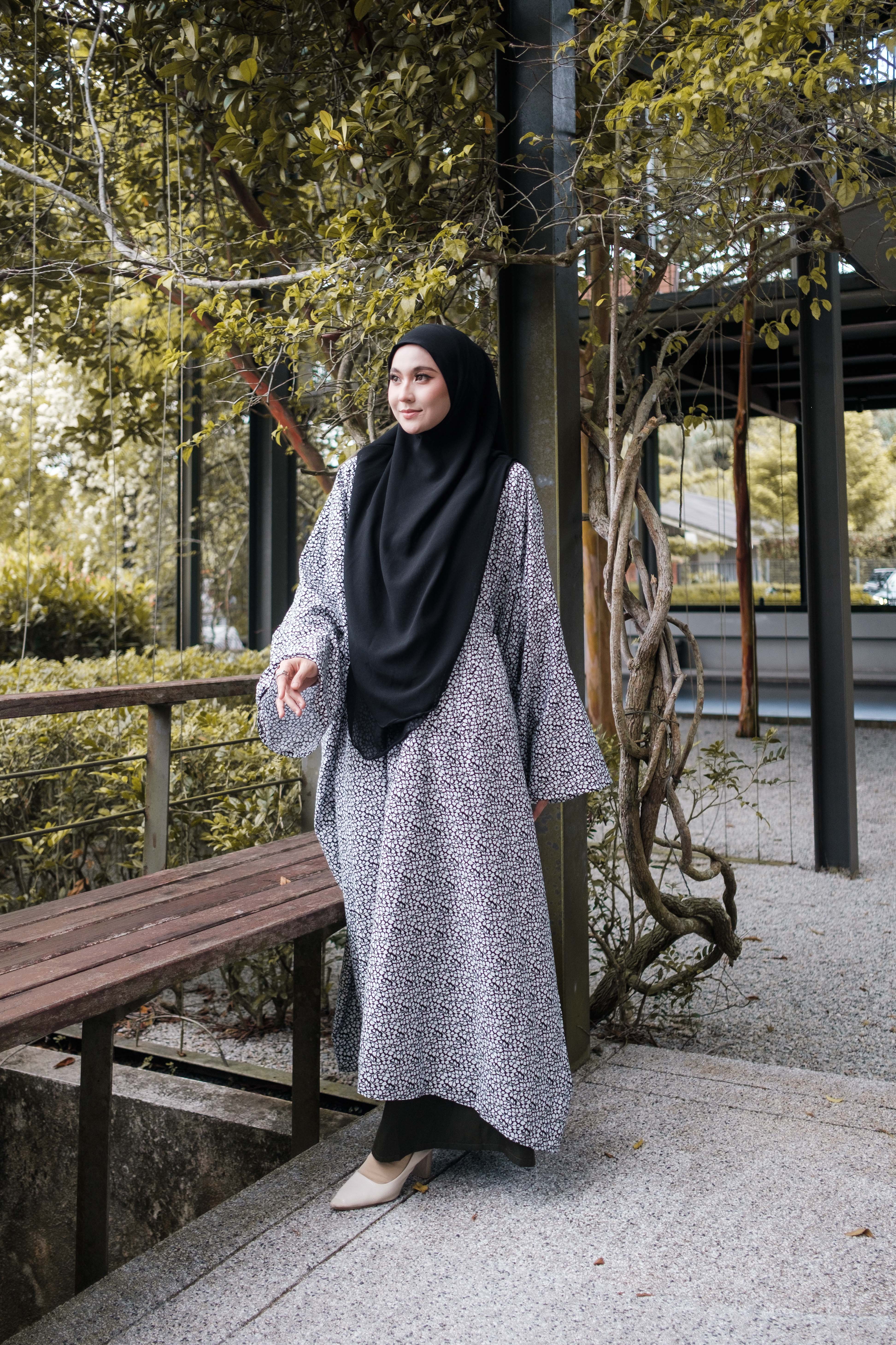 Saloma Monochrome Tunic