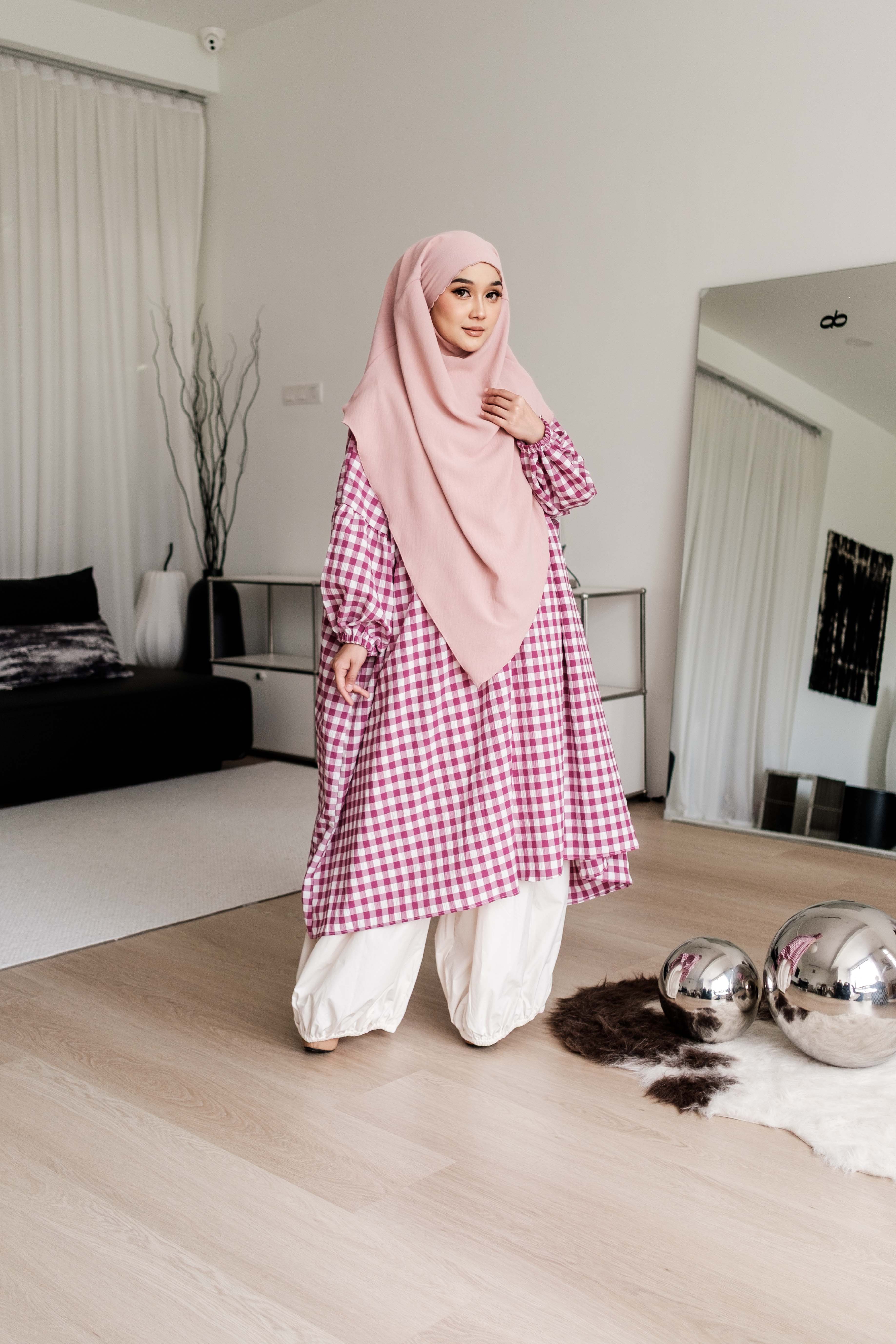 Kawaii Checkered