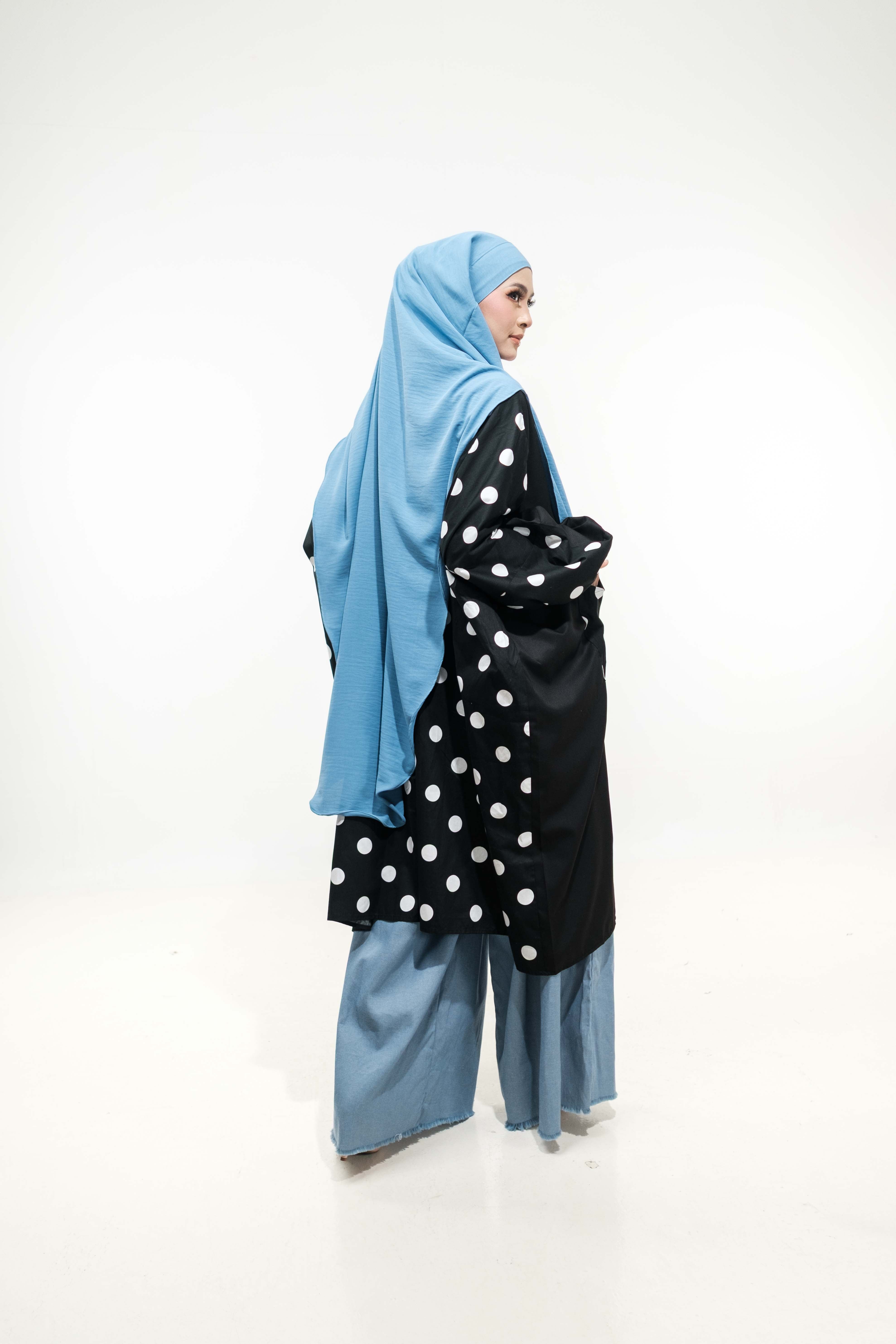 Aurora Monochrome Series