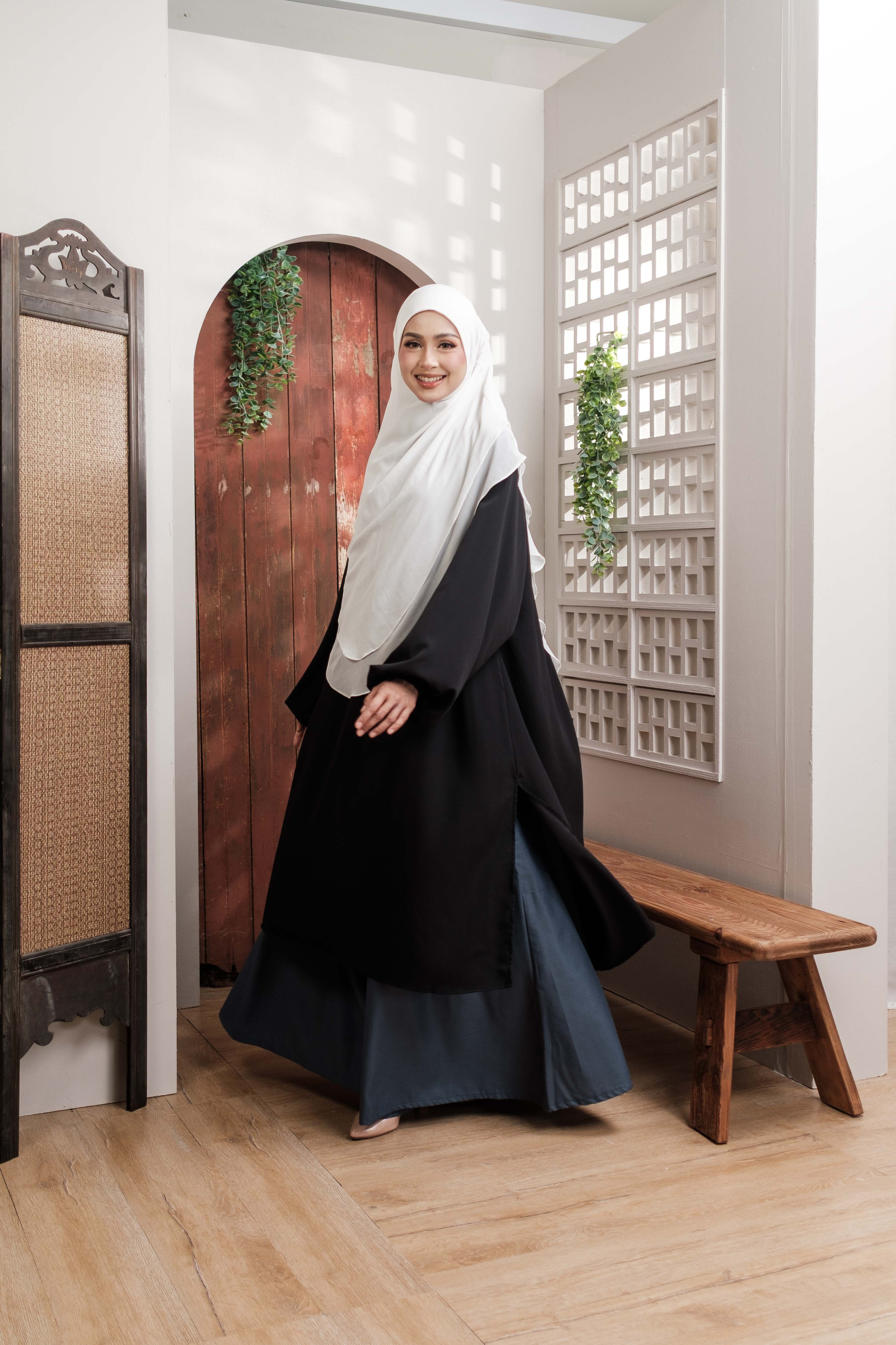Naya Plain Tunic