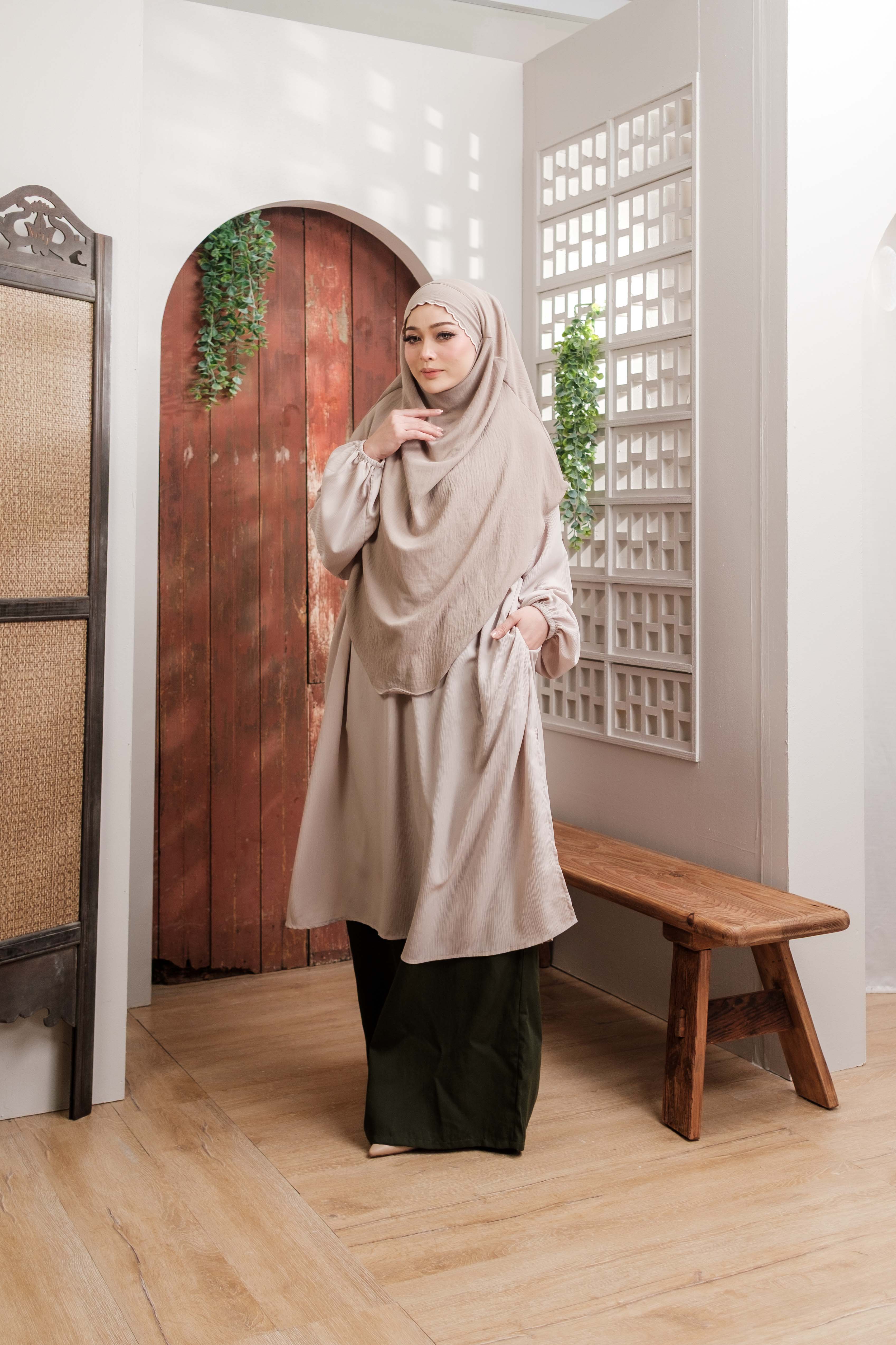 Naya Plain Tunic