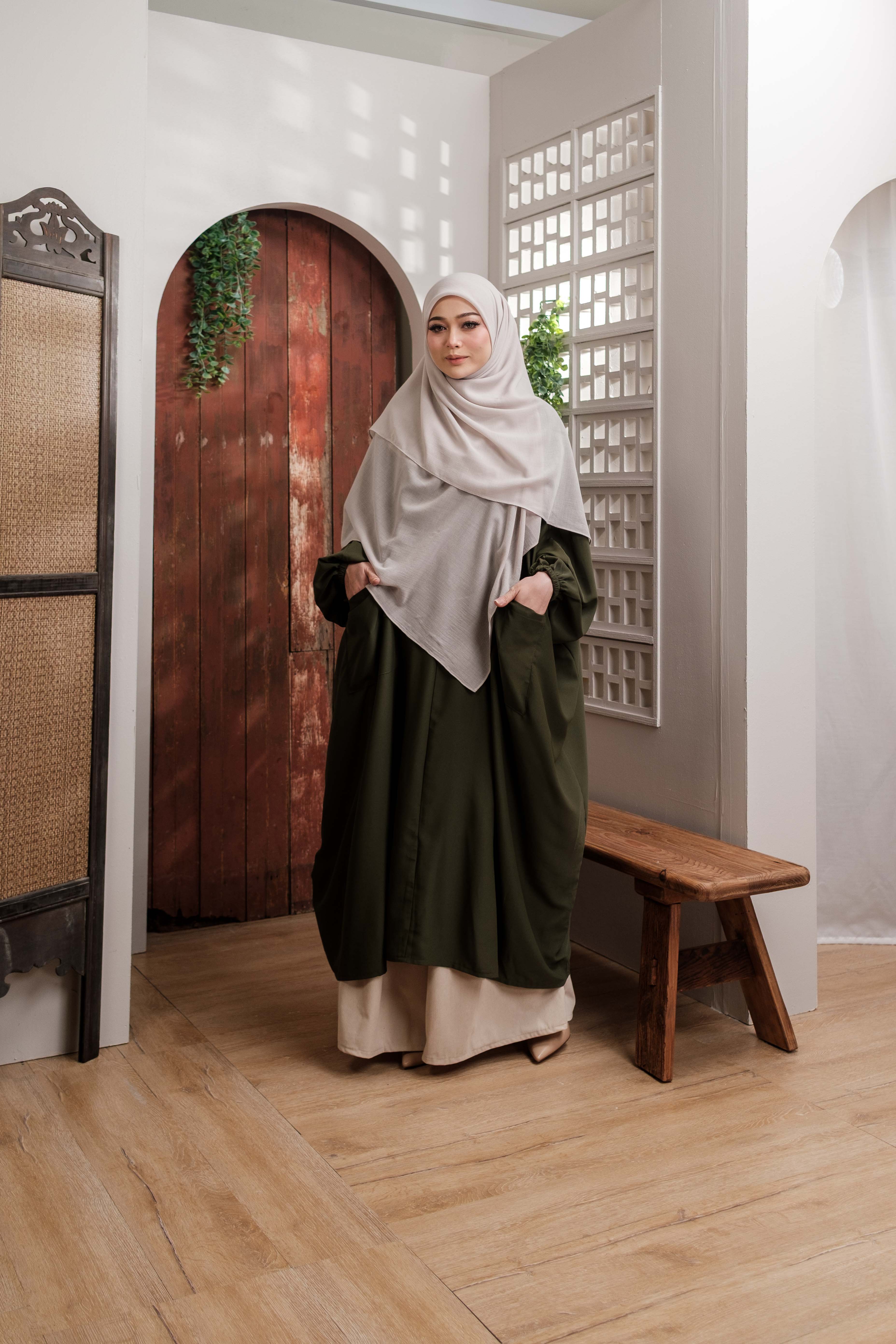 Wardah Plain Silk Lexus