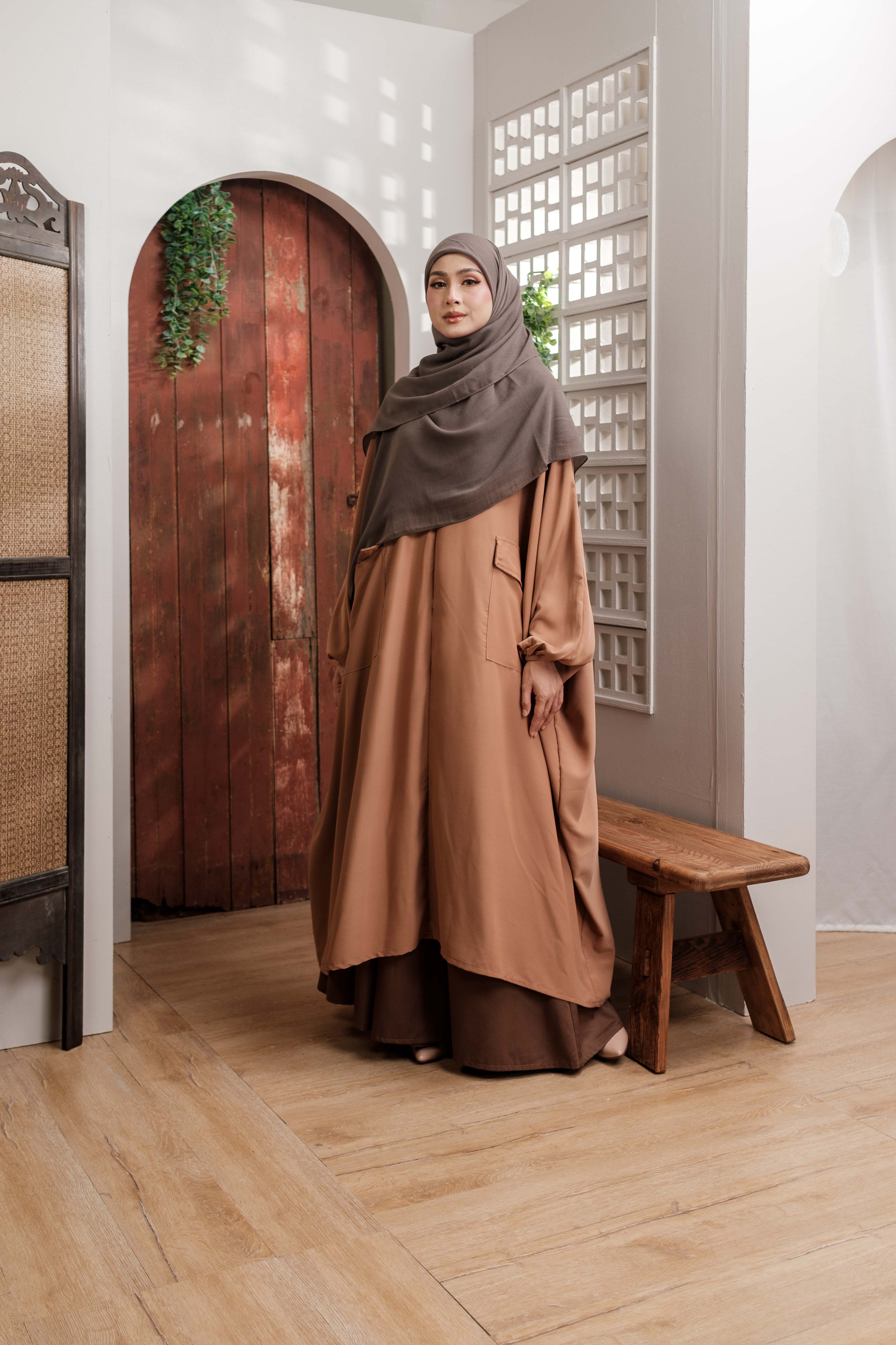 Wardah Plain Silk Lexus