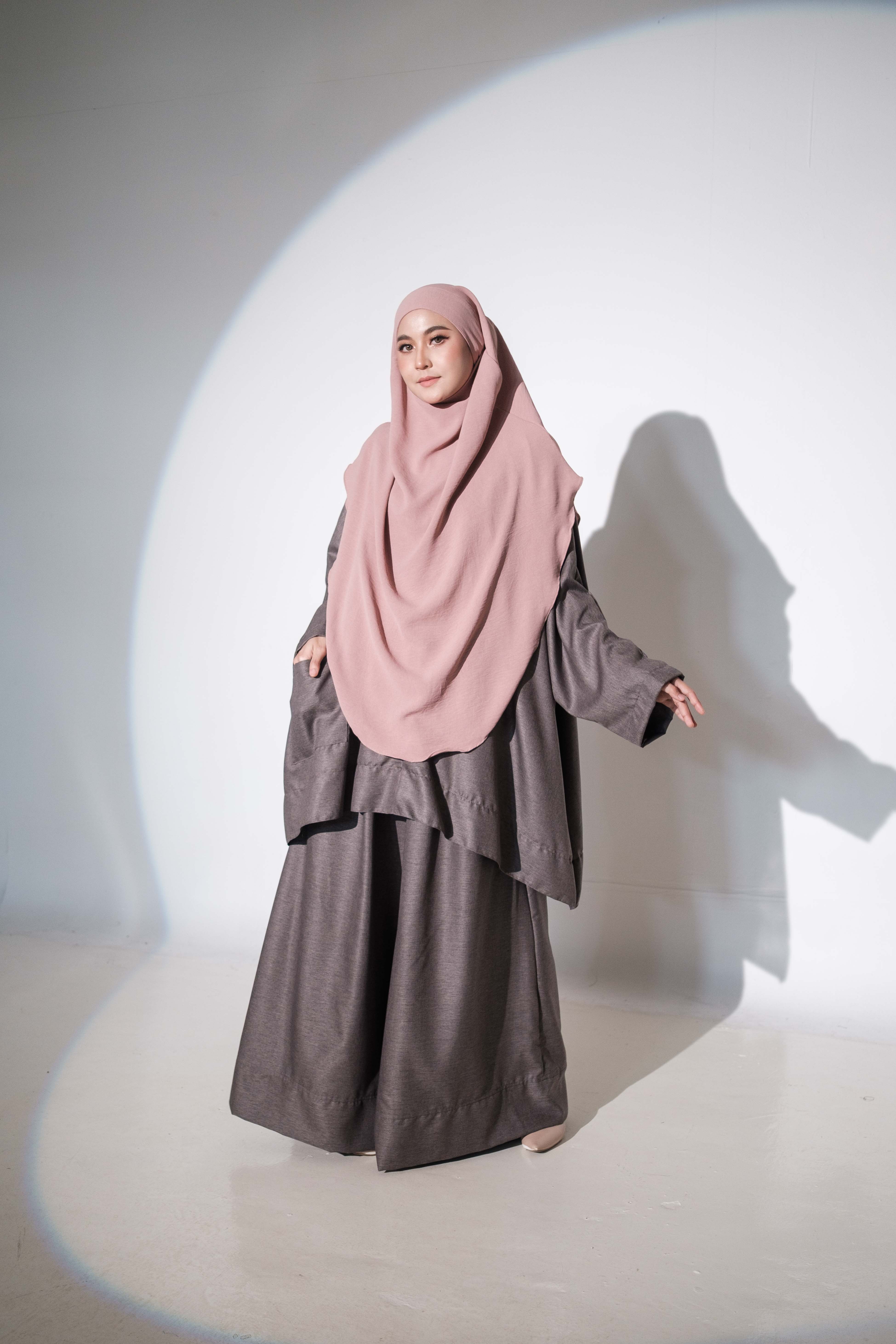 Yana Linen Top