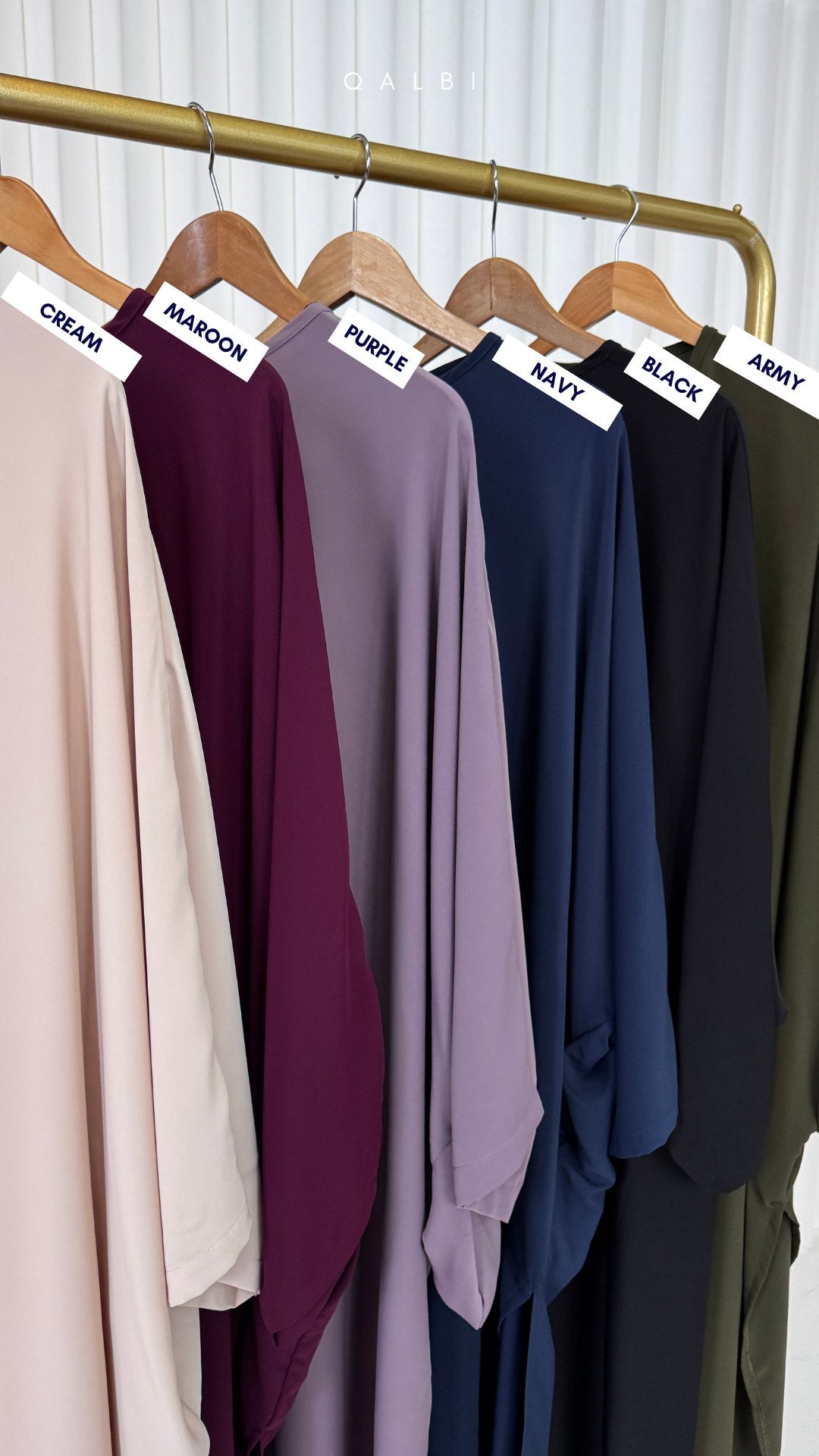 Nur Batwing Top