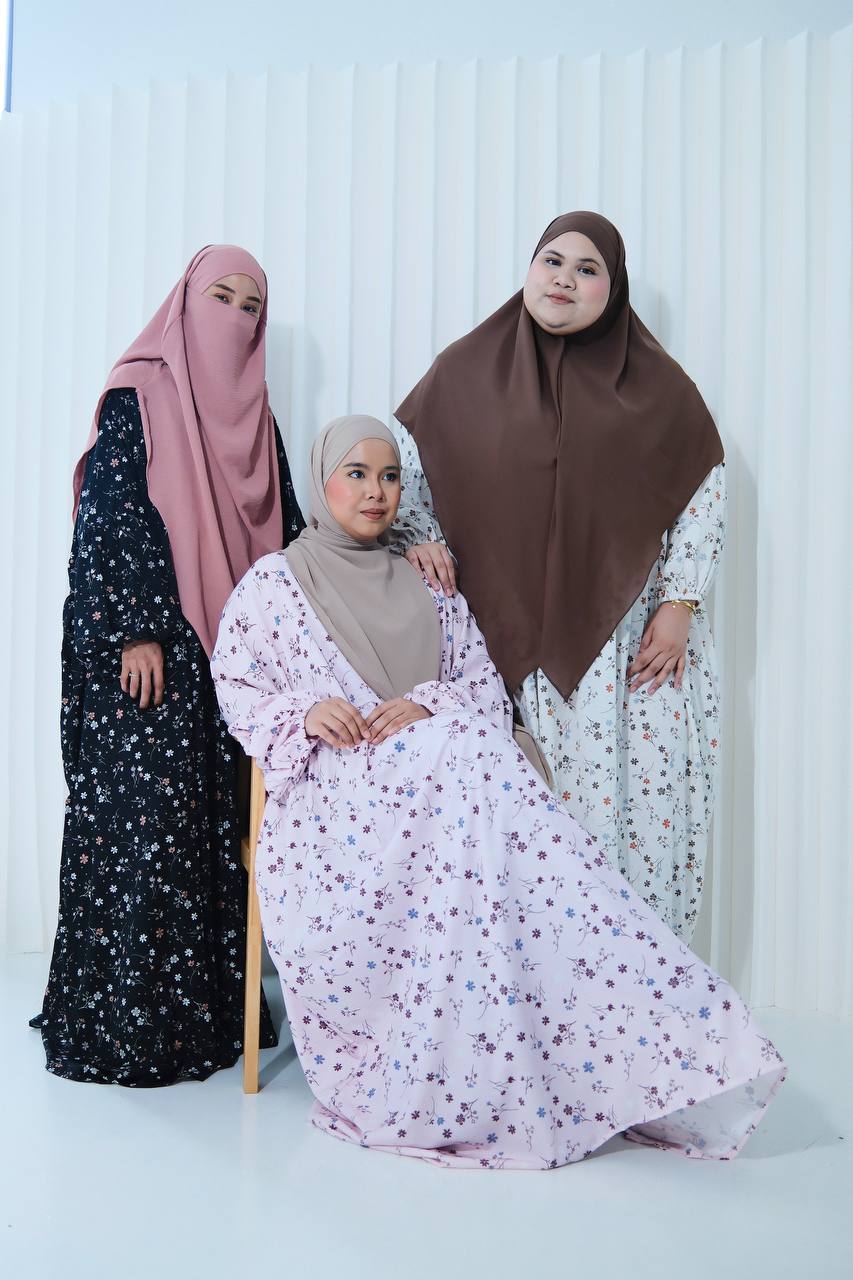 Naura Dress