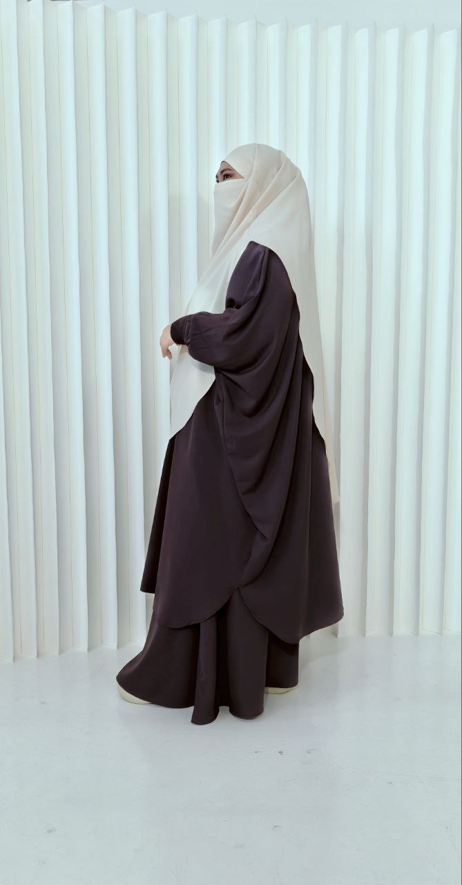 Emma Skirt Set (Silk Lexus)