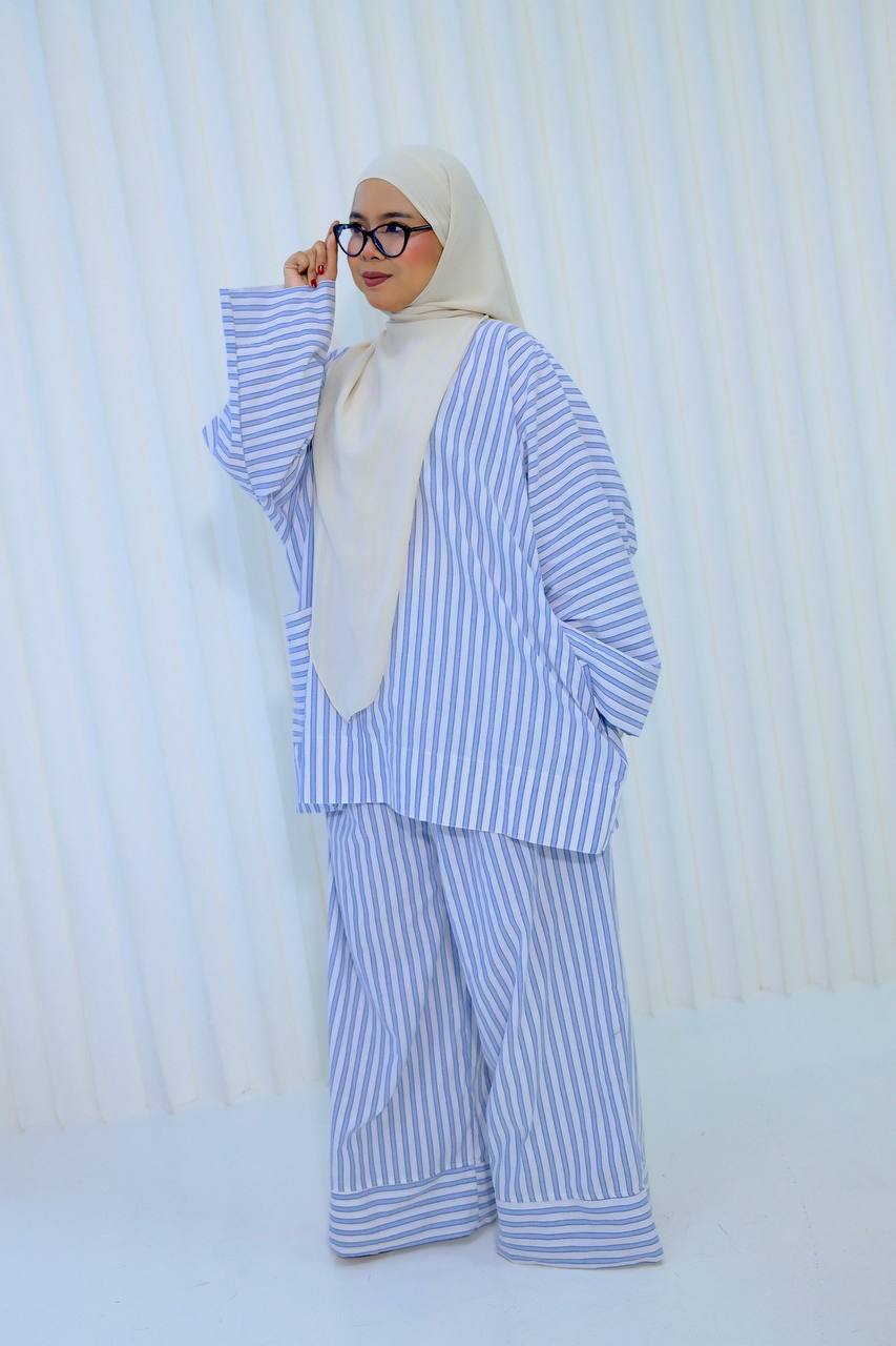 Yana Stripes Top