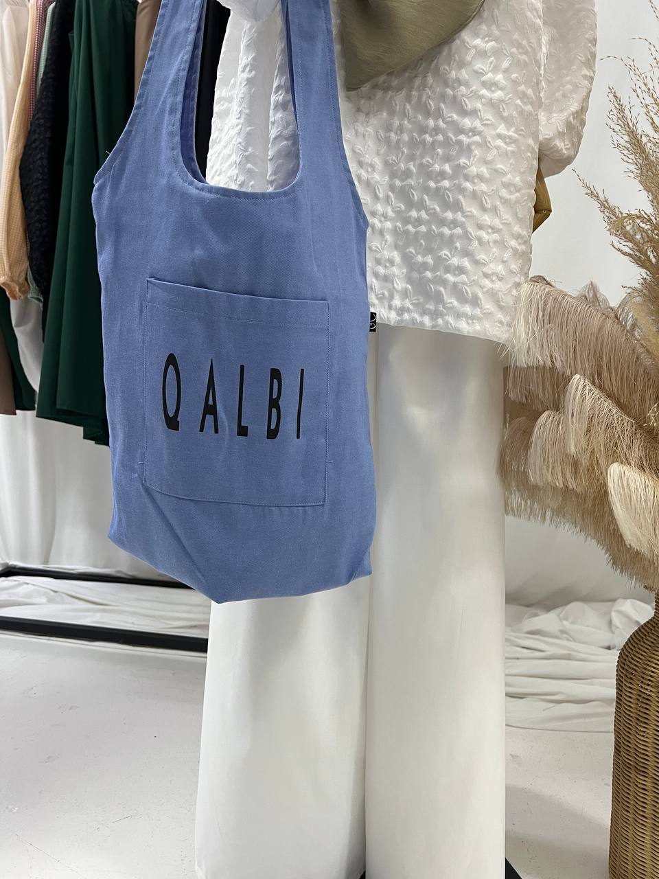 Qalbi Tote Bags